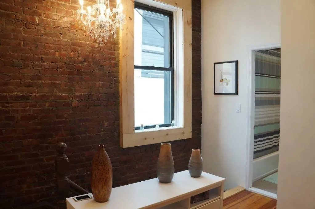 Daire Garden Penthouse 70' - Astoria Otel New York